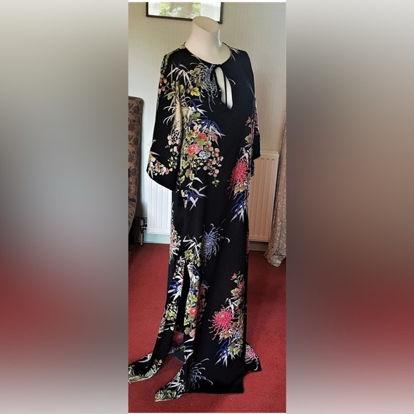 Zara Black Floral V-Neck Kaftan Maxi Dress Small - Picture 4 of 10